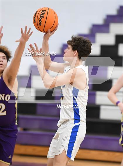 Thumbnail 2 in Phoenix Country Day vs. Sabino (Coyotes Basketball Invitational) photogallery.