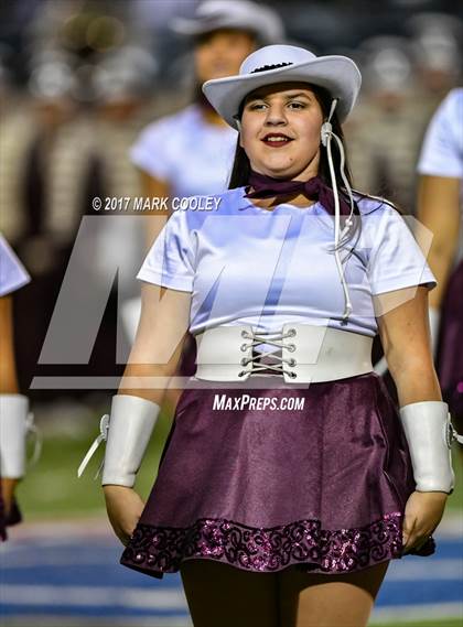 Thumbnail 2 in Ennis vs. Cedar Park (UIL 5A Area Playoff) photogallery.
