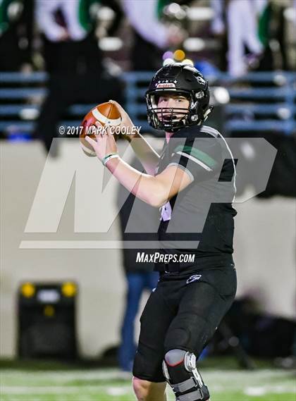 Thumbnail 1 in Ennis vs. Cedar Park (UIL 5A Area Playoff) photogallery.