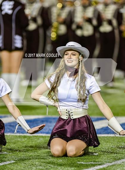 Thumbnail 1 in Ennis vs. Cedar Park (UIL 5A Area Playoff) photogallery.