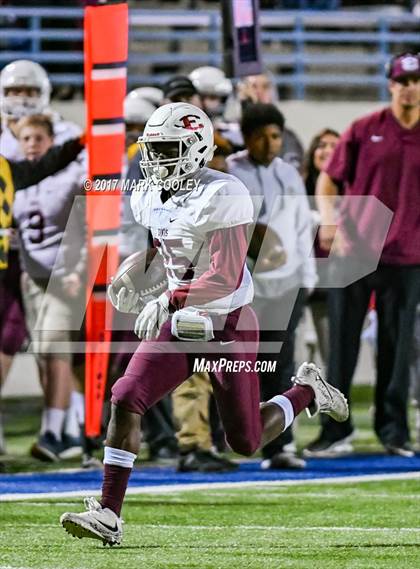 Thumbnail 2 in Ennis vs. Cedar Park (UIL 5A Area Playoff) photogallery.