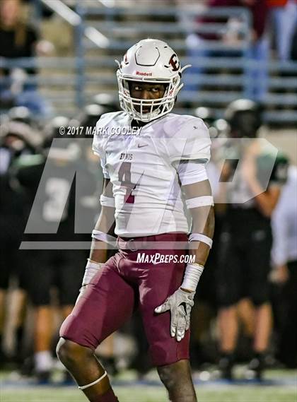 Thumbnail 2 in Ennis vs. Cedar Park (UIL 5A Area Playoff) photogallery.