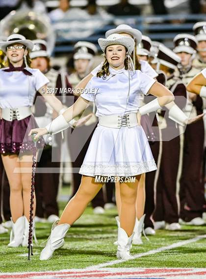 Thumbnail 2 in Ennis vs. Cedar Park (UIL 5A Area Playoff) photogallery.