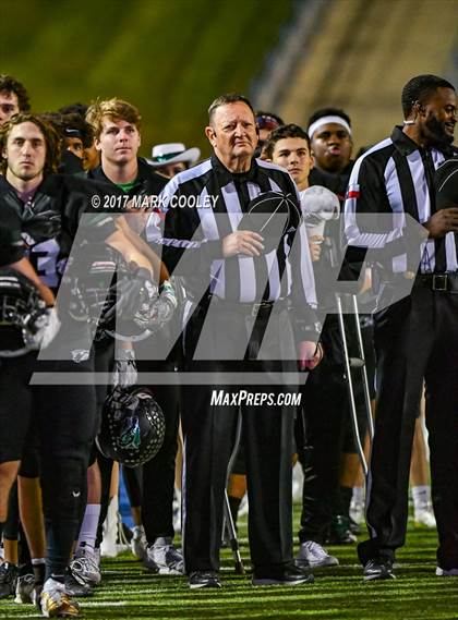 Thumbnail 2 in Ennis vs. Cedar Park (UIL 5A Area Playoff) photogallery.