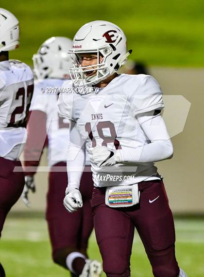 Thumbnail 3 in Ennis vs. Cedar Park (UIL 5A Area Playoff) photogallery.