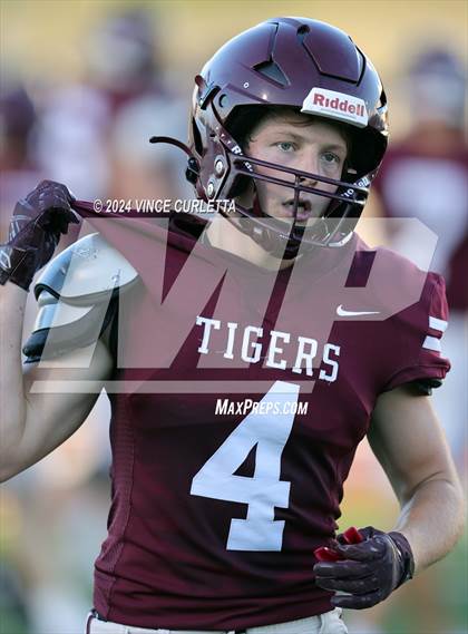 Thumbnail 2 in Vandegrift @ Dripping Springs photogallery.