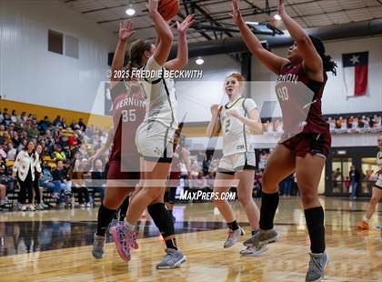 Thumbnail 3 in Vernon @ Henrietta photogallery.