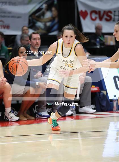 Thumbnail 2 in Springfield vs. Toledo Christian (OHSAA D4 State Semifinal) photogallery.
