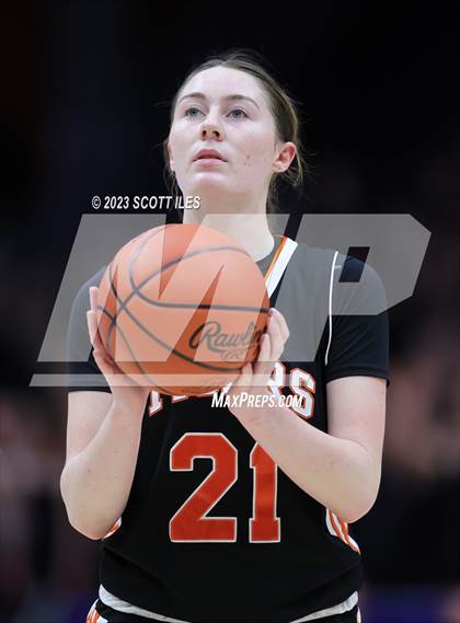 Thumbnail 2 in Springfield vs. Toledo Christian (OHSAA D4 State Semifinal) photogallery.