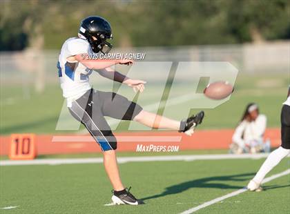 Thumbnail 2 in FR: Cypress Ranch vs New Caney (A teams) photogallery.