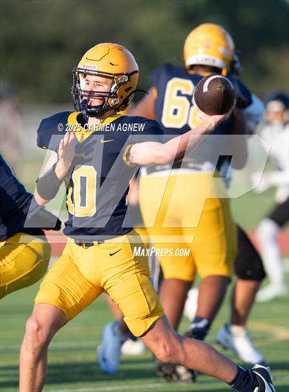 Thumbnail 1 in FR: Cypress Ranch vs New Caney (A teams) photogallery.