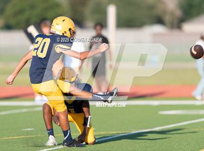 Thumbnail 1 in FR: Cypress Ranch vs New Caney (A teams) photogallery.