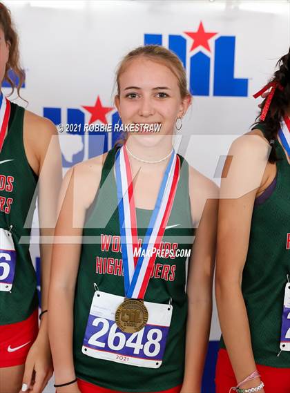 Thumbnail 3 in UIL Cross Country 6A Finals (3200) photogallery.