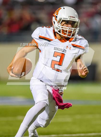 Thumbnail 2 in Gonzales vs. Mineral Wells photogallery.