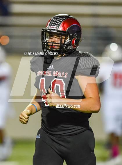 Thumbnail 2 in Gonzales vs. Mineral Wells photogallery.