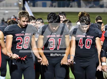 Thumbnail 2 in Gonzales vs. Mineral Wells photogallery.