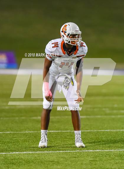 Thumbnail 2 in Gonzales vs. Mineral Wells photogallery.