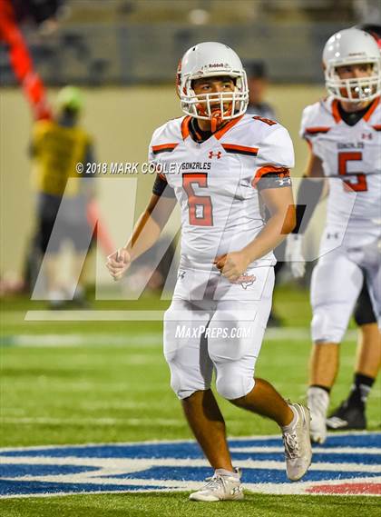 Thumbnail 1 in Gonzales vs. Mineral Wells photogallery.