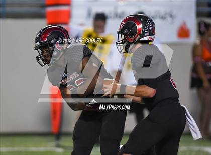 Thumbnail 3 in Gonzales vs. Mineral Wells photogallery.