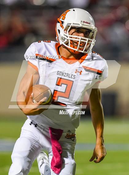 Thumbnail 3 in Gonzales vs. Mineral Wells photogallery.
