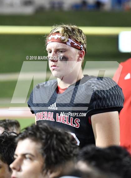 Thumbnail 2 in Gonzales vs. Mineral Wells photogallery.