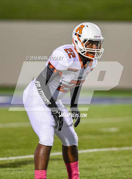Thumbnail 3 in Gonzales vs. Mineral Wells photogallery.