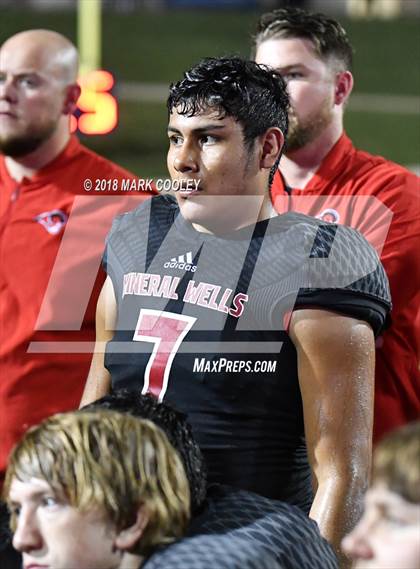Thumbnail 3 in Gonzales vs. Mineral Wells photogallery.
