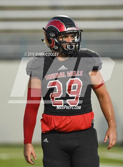 Thumbnail 1 in Gonzales vs. Mineral Wells photogallery.