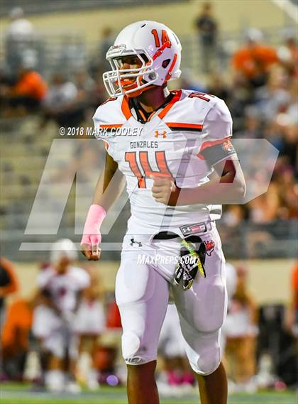 Thumbnail 2 in Gonzales vs. Mineral Wells photogallery.