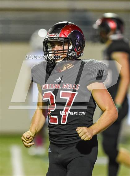 Thumbnail 3 in Gonzales vs. Mineral Wells photogallery.