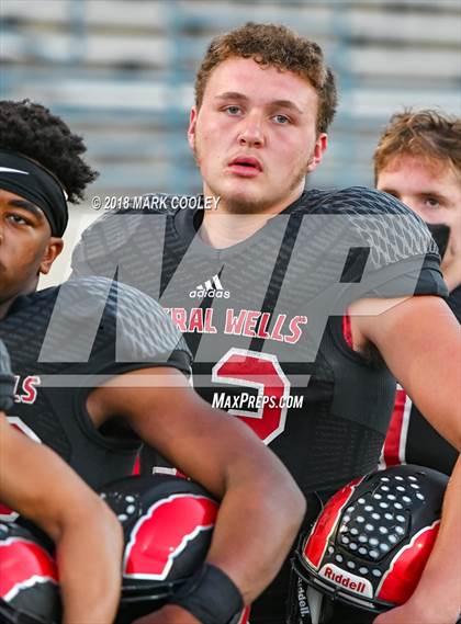 Thumbnail 3 in Gonzales vs. Mineral Wells photogallery.