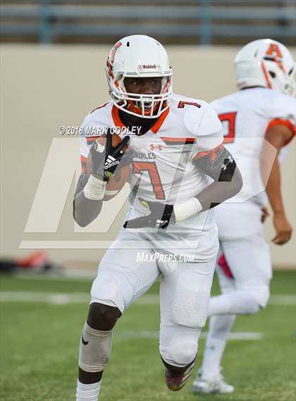Thumbnail 3 in Gonzales vs. Mineral Wells photogallery.