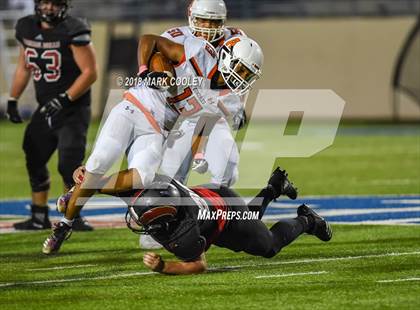 Thumbnail 3 in Gonzales vs. Mineral Wells photogallery.