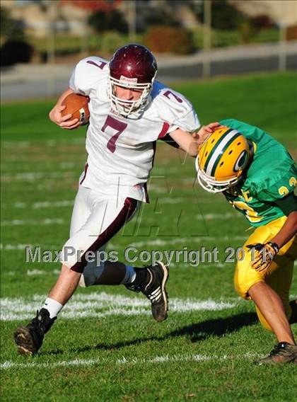 Thumbnail 2 in North Haven @ Trinity Catholic photogallery.