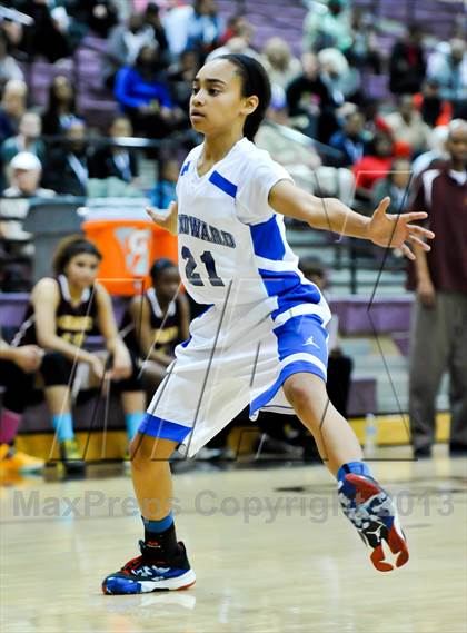 Thumbnail 2 in Nazareth vs. Windward (Nike Tournament of Champions) photogallery.