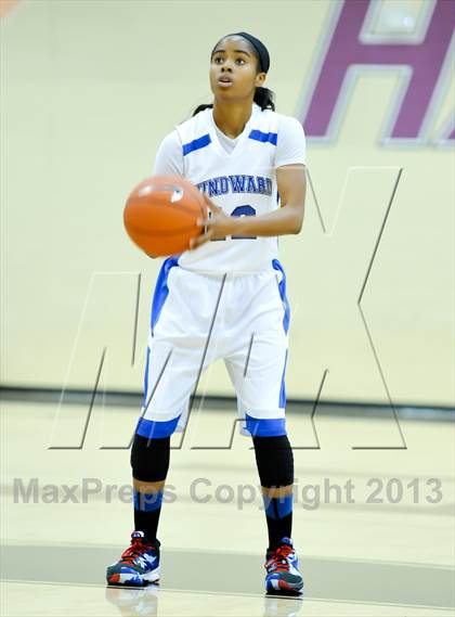 Thumbnail 2 in Nazareth vs. Windward (Nike Tournament of Champions) photogallery.