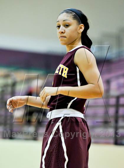 Thumbnail 3 in Nazareth vs. Windward (Nike Tournament of Champions) photogallery.