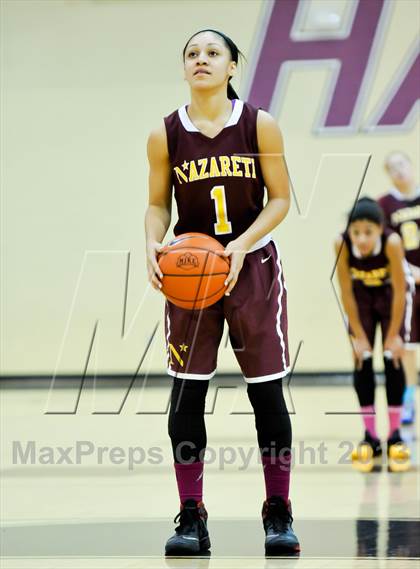 Thumbnail 2 in Nazareth vs. Windward (Nike Tournament of Champions) photogallery.