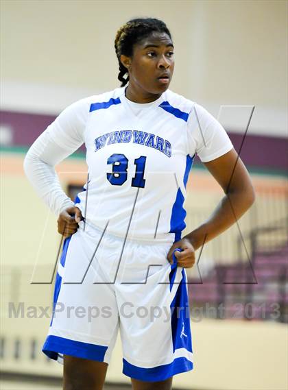 Thumbnail 1 in Nazareth vs. Windward (Nike Tournament of Champions) photogallery.