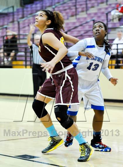 Thumbnail 2 in Nazareth vs. Windward (Nike Tournament of Champions) photogallery.