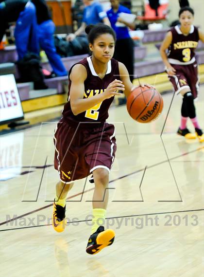 Thumbnail 3 in Nazareth vs. Windward (Nike Tournament of Champions) photogallery.