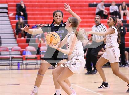 Thumbnail 3 in O'Connor vs Liberty photogallery.