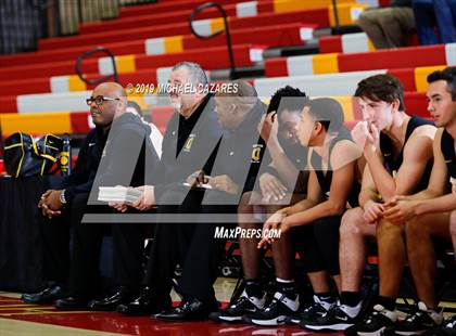 Thumbnail 3 in Bishop O'Dowd @ Cathedral Catholic (Torrey Pines Holiday Classic) photogallery.
