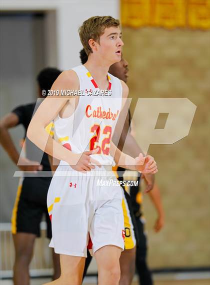 Thumbnail 2 in Bishop O'Dowd @ Cathedral Catholic (Torrey Pines Holiday Classic) photogallery.