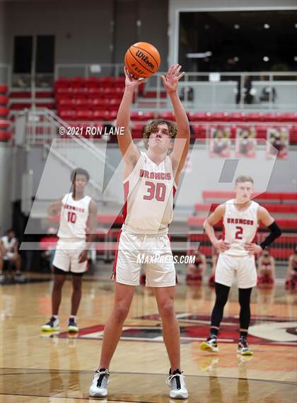 Thumbnail 2 in Westmoore @ Mustang photogallery.