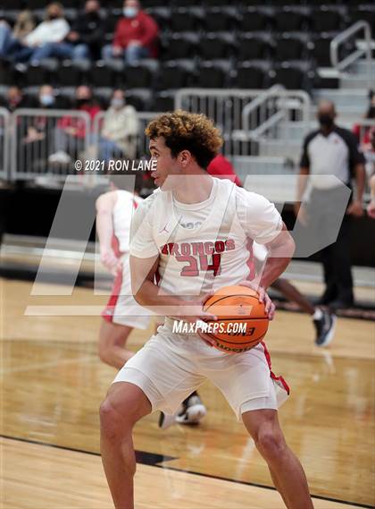 Thumbnail 1 in Westmoore @ Mustang photogallery.