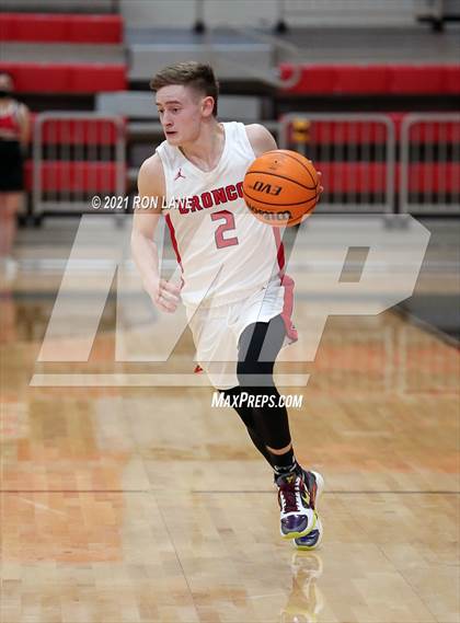 Thumbnail 1 in Westmoore @ Mustang photogallery.