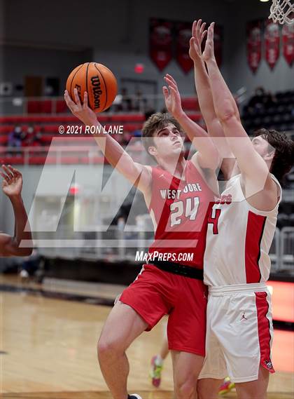 Thumbnail 1 in Westmoore @ Mustang photogallery.