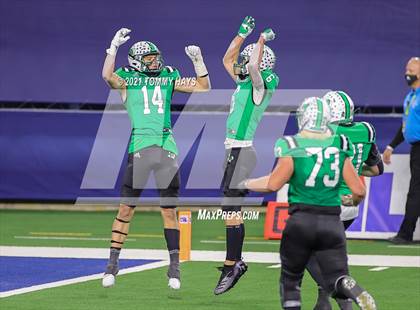 Thumbnail 1 in Westlake vs. Southlake Carroll (UIL 6A D1 Final) photogallery.