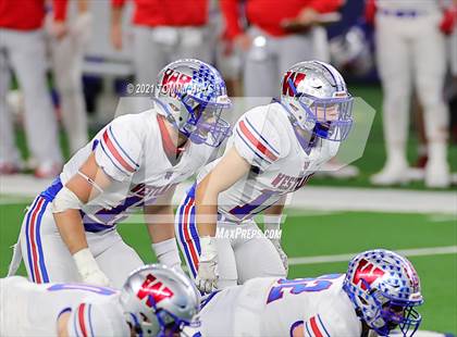 Thumbnail 3 in Westlake vs. Southlake Carroll (UIL 6A D1 Final) photogallery.